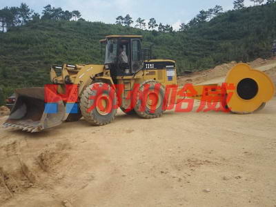 發往遼寧沈陽沖擊壓路機