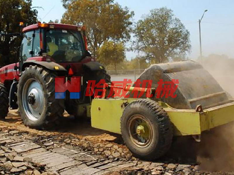四邊形沖擊壓路機施工