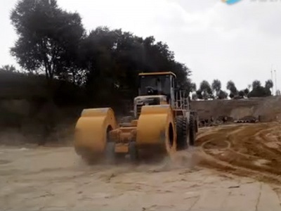 寧夏固原沖擊壓路機現場視頻